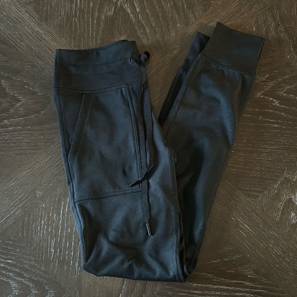 Aerie athletic joggers size small black
